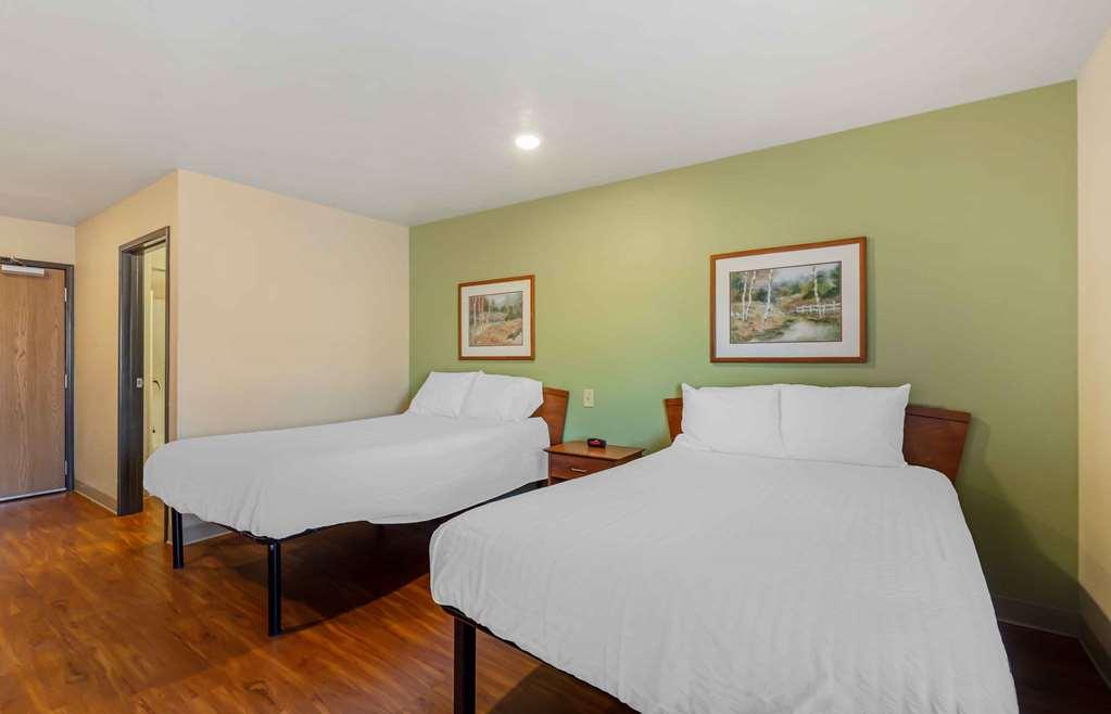 Extended Stay America Select Suites - Cleveland - 曼图尔 客房 照片