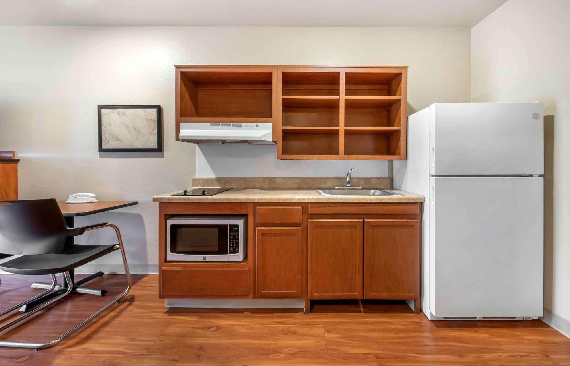Extended Stay America Select Suites - Cleveland - 曼图尔 外观 照片